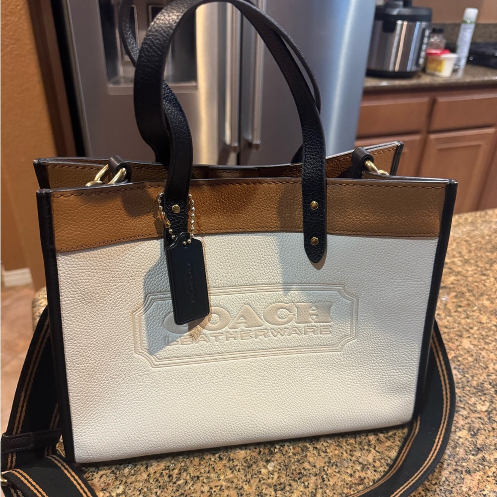 COACH C0777 Field Tote 30 – Colorblock Chalk Multi (NWT)